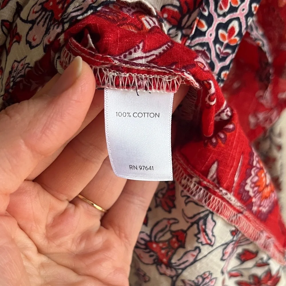 J. Jill Red and White Floral Button Down Shirt Sz Med Coastal Grandma Beach - Picture 9 of 12